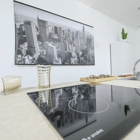 Appartement Municipio *